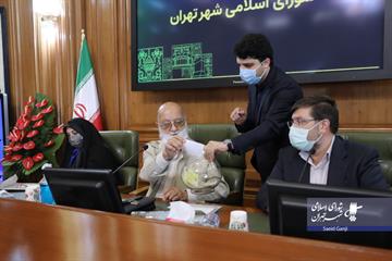 همزمان با مراسم تحلیف: منشی های ششمین دوره شورای اسلامی شهر تهران انتخاب شدند